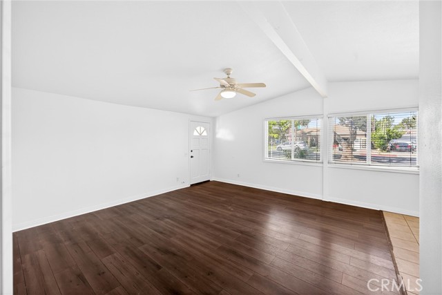 Detail Gallery Image 12 of 39 For 1813 W Westmont Dr, Anaheim,  CA 92801 - 3 Beds | 1/1 Baths