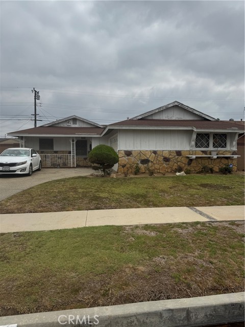 Front Image Thumbnail for CRIV25241315