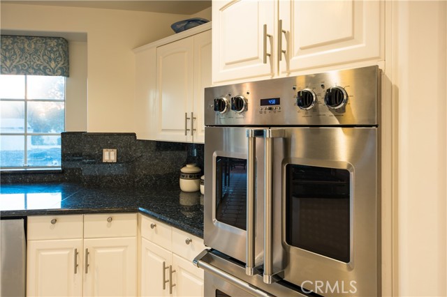 1021 Avenue D, Redondo Beach, California 90277, 4 Bedrooms Bedrooms, 0 ,2 BathroomsBathrooms,Residential,For Sale,Avenue D,0,SB26127548