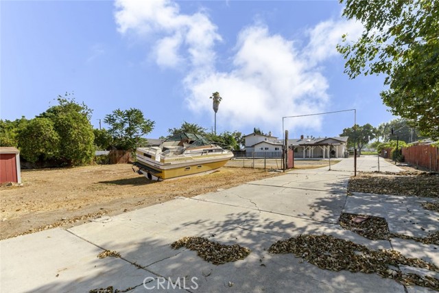 1123 S Walnut Avenue, West Covina CA: https://media.crmls.org/medias/15e438a6-d68b-4314-838d-c0002565f368.jpg