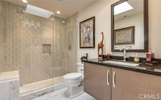 1 Tiburon Court, Manhattan Beach, California 90266, 3 Bedrooms Bedrooms, ,Residential,Sold,Tiburon,SB17005932