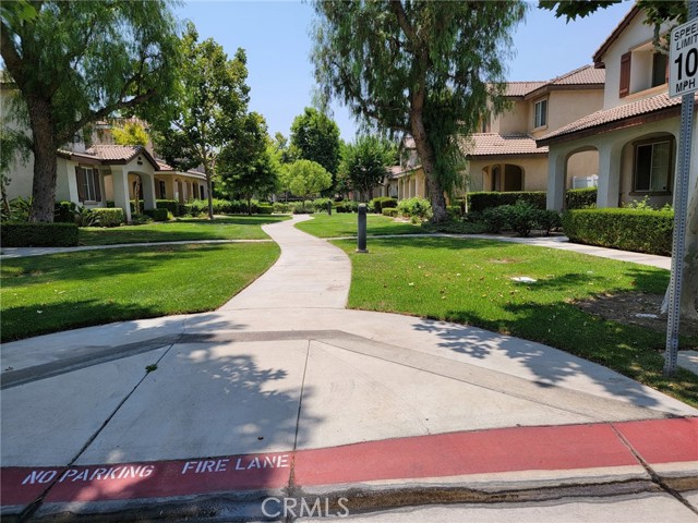 Detail Gallery Image 16 of 17 For 1662 Palermo Dr, Riverside,  CA 92507 - 3 Beds | 2/1 Baths