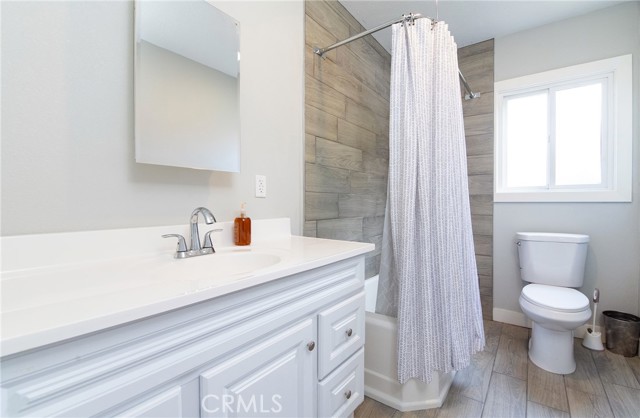 Detail Gallery Image 12 of 19 For 1241 W 89th St, Los Angeles,  CA 90044 - 3 Beds | 1 Baths