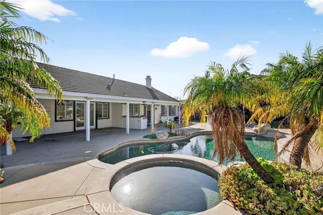 Detail Gallery Image 9 of 65 For 12498 High Horse, Rancho Cucamonga,  CA 91739 - 4 Beds | 3/1 Baths