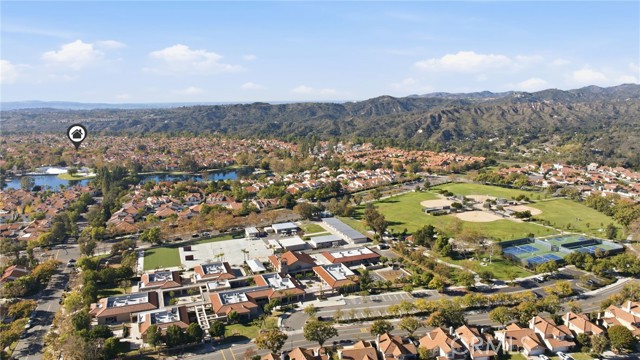 Detail Gallery Image 2 of 36 For 21 Silktassel, Rancho Santa Margarita,  CA 92688 - 1 Beds | 1 Baths