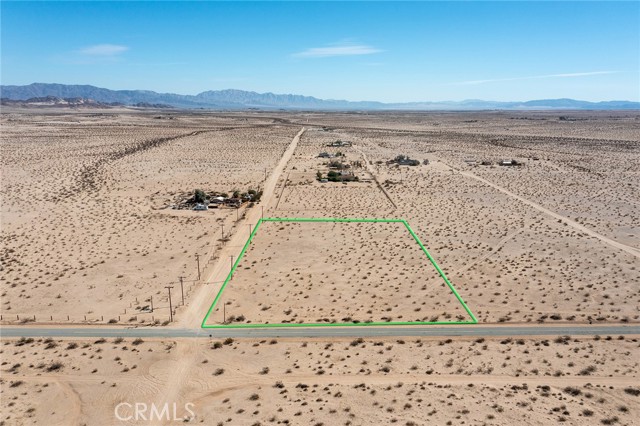 4300 Bagdad Highway, Twentynine Palms, California 92277, ,Land,For Sale,4300 Bagdad Highway,CRJT23024034