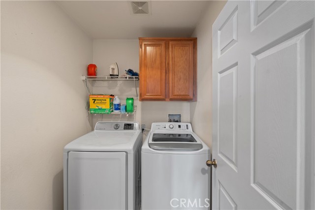 37032 Sabal Avenue, Palmdale CA: https://media.crmls.org/medias/15e75ad2-b5d7-4f1d-b207-07b8337b1cc3.jpg