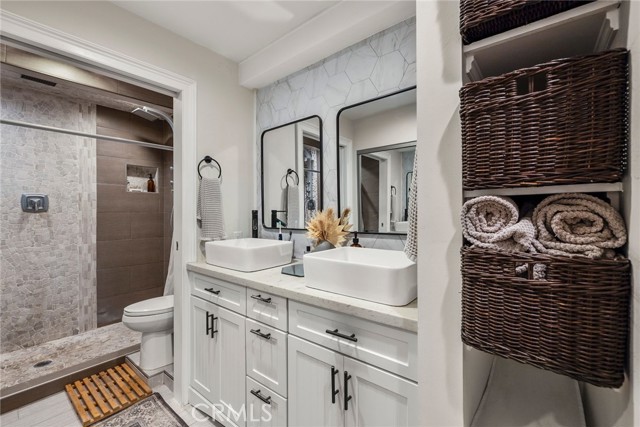 Detail Gallery Image 19 of 52 For 500 Cagney Ln #106,  Newport Beach,  CA 92663 - 1 Beds | 1 Baths
