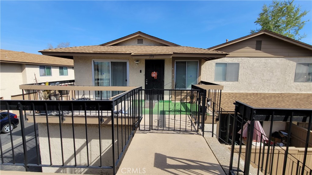 1453 Forest Glen Drive