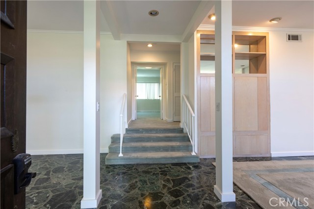 Detail Gallery Image 6 of 25 For 958 Palo Verde Ave, Long Beach,  CA 90815 - 3 Beds | 2/1 Baths