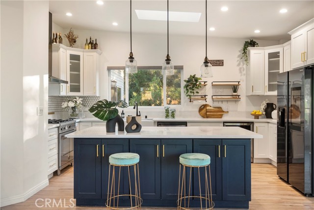 9570 Amoret Drive, Tujunga CA: https://media.crmls.org/medias/15ea7a1b-2361-4958-afd5-94c1be88fe85.jpg
