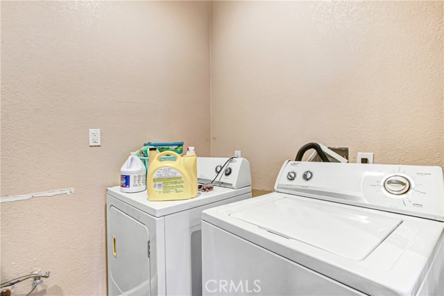 Detail Gallery Image 18 of 26 For 2249 Serrano, San Bernardino,  CA 92405 - 5 Beds | 3 Baths