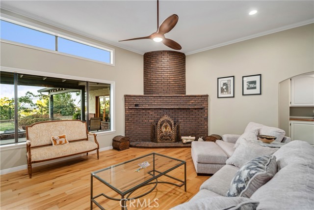 Detail Gallery Image 10 of 72 For 41432 Terrazzo Dr, Palmdale,  CA 93551 - 4 Beds | 3 Baths