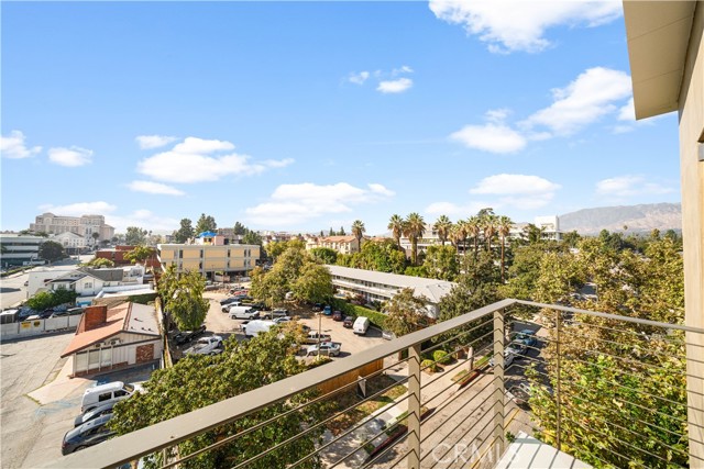 Detail Gallery Image 16 of 42 For 218 N El Molino Ave #501,  Pasadena,  CA 91101 - 1 Beds | 1 Baths