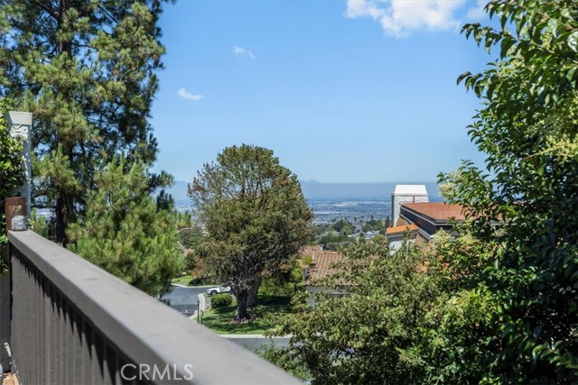 Detail Gallery Image 18 of 35 For 92 Cottonwood, Rolling Hills Estates,  CA 90274 - 3 Beds | 3 Baths