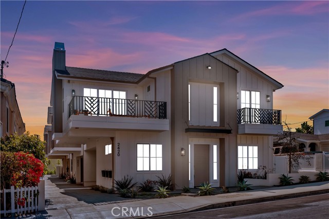 2420 Ives Lane, Redondo Beach, California 90278, 4 Bedrooms Bedrooms, ,3 BathroomsBathrooms,Residential,For Sale,Ives,SB25133825
