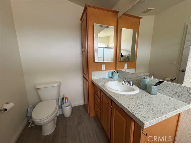 Detail Gallery Image 4 of 6 For 1460 E 6th St #4,  Beaumont,  CA 92223 - 2 Beds | 2 Baths