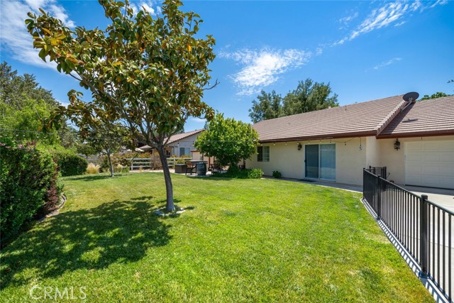1730 Sandalwood Lane, Templeton CA: https://media.crmls.org/medias/15ecd15e-ef19-4f68-b271-e8872349cf1b.jpg