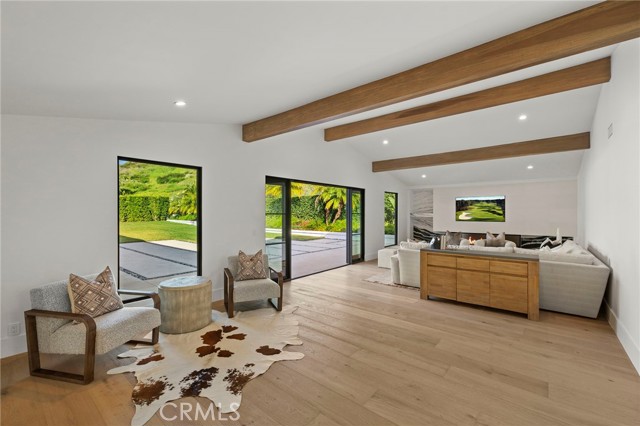 Detail Gallery Image 4 of 16 For 5 Hedgeland, Coto de Caza,  CA 92679 - 4 Beds | 3/1 Baths