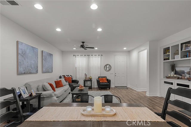 Image 6 of 30 For 15723 Parkhouse  30