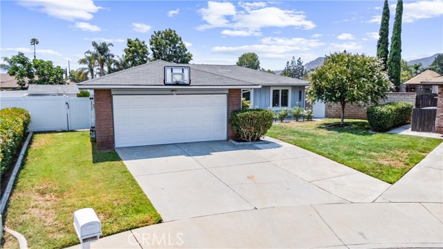 Detail Gallery Image 3 of 45 For 3636 Hancock Dr, Riverside,  CA 92503 - 3 Beds | 2 Baths
