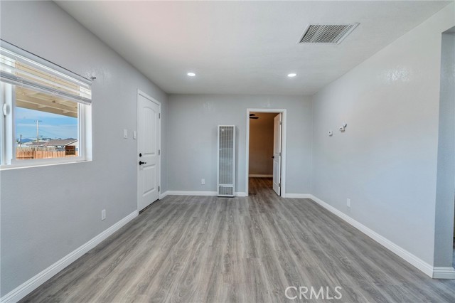 Detail Gallery Image 14 of 27 For 327 W Haloid Ave, Ridgecrest,  CA 93555 - 2 Beds | 1/1 Baths