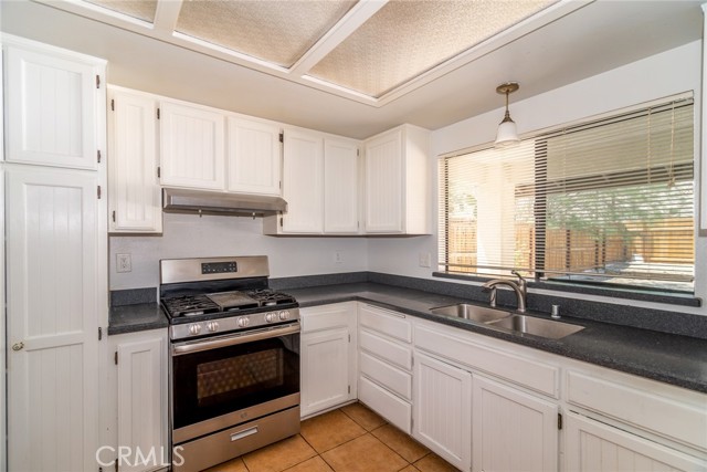 66320 Avenida Barona, Desert Hot Springs CA: https://media.crmls.org/medias/15ee5ed7-5259-4dca-aaeb-53545644ec68.jpg