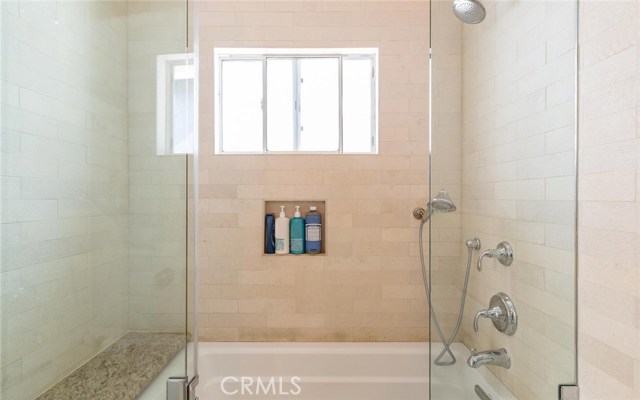 2120 Farrell Avenue, Redondo Beach, California 90278, 3 Bedrooms Bedrooms, ,2 BathroomsBathrooms,Residential,Sold,Farrell,SB17000194