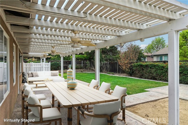 Detail Gallery Image 3 of 49 For 32101 Daisy Dr, Winchester,  CA 92596 - 4 Beds | 3 Baths