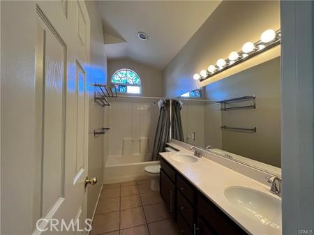2313 Calle Bienvenida, Chino Hills CA: https://media.crmls.org/medias/15ef09f4-29fa-4c18-923d-1c64ea842fe0.jpg