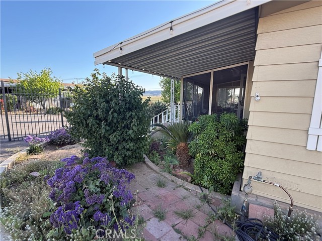 Detail Gallery Image 6 of 19 For 1536 S State St #44,  Hemet,  CA 92543 - 2 Beds | 2 Baths