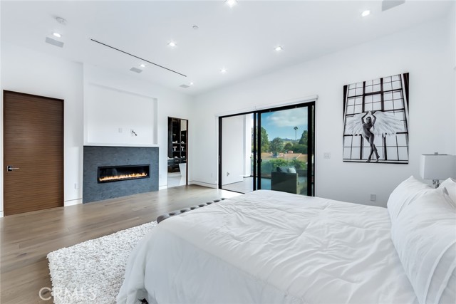 Detail Gallery Image 20 of 34 For 12732 Hortense St., Studio City,  CA 91604 - 5 Beds | 6 Baths