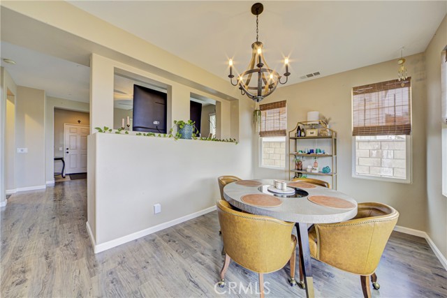 Detail Gallery Image 7 of 25 For 35828 Crickhowell Ave, Murrieta,  CA 92563 - 3 Beds | 2/1 Baths