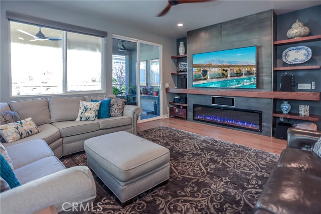 Detail Gallery Image 13 of 58 For 1660 Spring Run, Beaumont,  CA 92223 - 3 Beds | 2 Baths