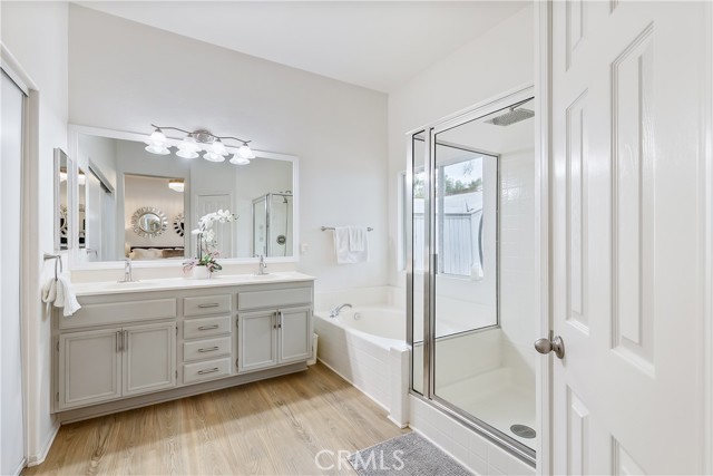 Detail Gallery Image 19 of 56 For 3955 Escala Cove, Oceanside,  CA 92058 - 4 Beds | 2 Baths