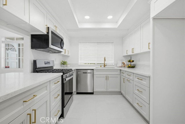 Detail Gallery Image 8 of 25 For 6 Gettysburg, Irvine,  CA 92620 - 2 Beds | 2 Baths