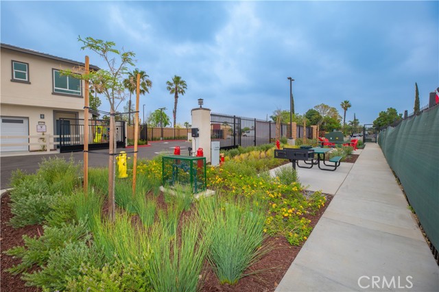 Detail Gallery Image 41 of 63 For 14410 Bing Ave, Fontana,  CA 92335 - 2 Beds | 2 Baths