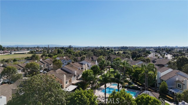 Detail Gallery Image 4 of 51 For 2720 E Walnut #73,  Orange,  CA 92867 - 3 Beds | 3 Baths