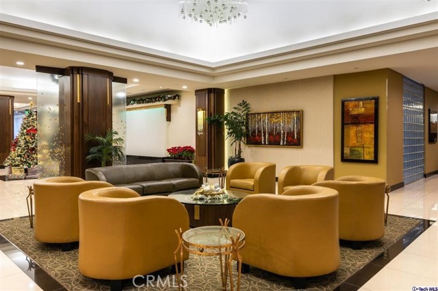 Detail Gallery Image 2 of 39 For 343 Pioneer Dr #602,  Glendale,  CA 91203 - 2 Beds | 2 Baths