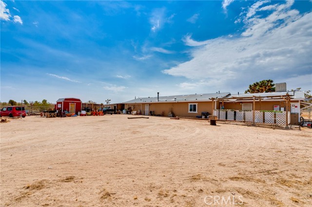 Detail Gallery Image 12 of 27 For 56225 Moonstone Ln, Yucca Valley,  CA 92284 - 3 Beds | 2 Baths