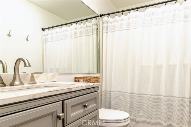 Detail Gallery Image 20 of 32 For 13750 Hubbard St #34,  Sylmar,  CA 91342 - 3 Beds | 2/1 Baths