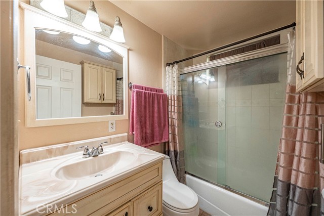 Detail Gallery Image 11 of 19 For 10460 Lorinda Avenue, Buena Park,  CA 90620 - 3 Beds | 2 Baths