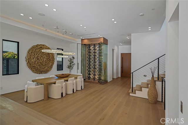 4219 Costello Avenue, Sherman Oaks CA: https://media.crmls.org/medias/15f6c8c3-e92d-48ce-b91e-0eeb67d504c8.jpg