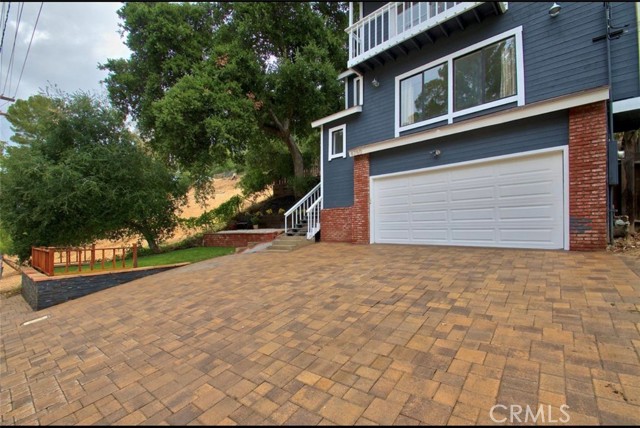 Front Image Thumbnail for CRSR26124982