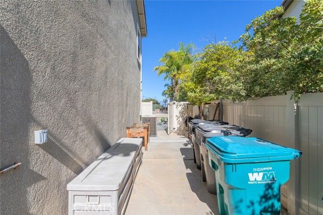 Detail Gallery Image 48 of 61 For 1455 Deer Hollow, Corona,  CA 92882 - 5 Beds | 3/1 Baths