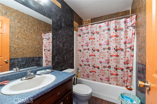 Detail Gallery Image 18 of 21 For 1451 Segovia Ct, Madera,  CA 93638 - 4 Beds | 2 Baths