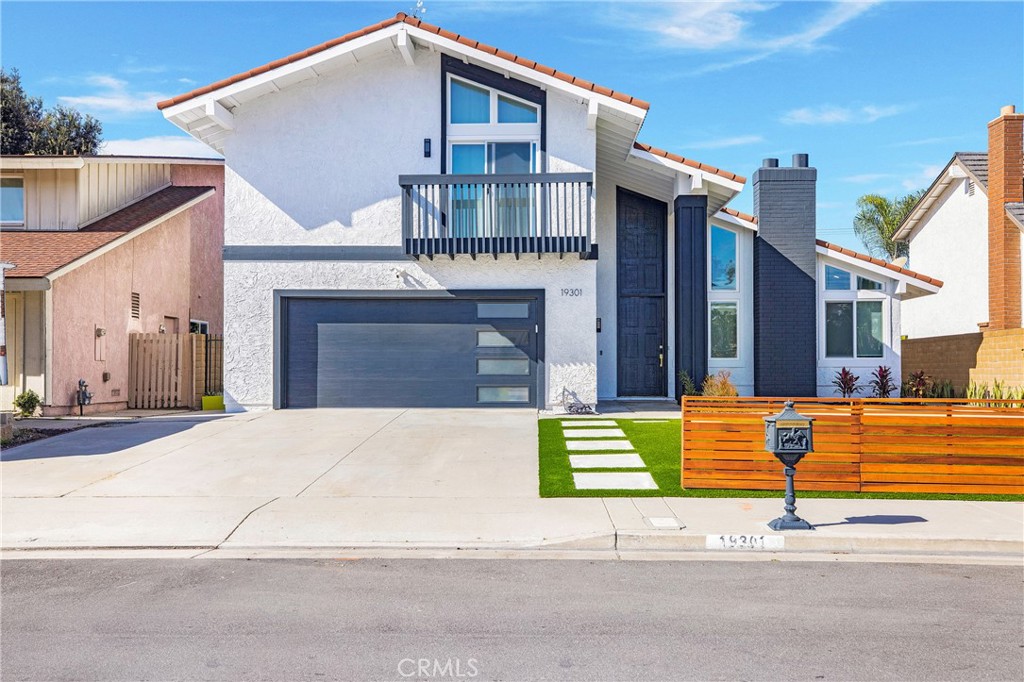 19301 Sausalito Lane, Huntington Beach, CA 92646