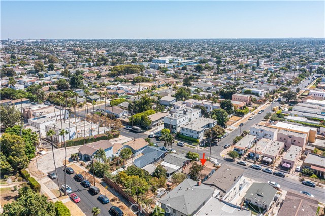 Detail Gallery Image 34 of 39 For 3833 Montclair St, Los Angeles,  CA 90018 - 3 Beds | 2 Baths