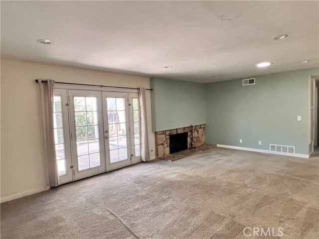 Detail Gallery Image 6 of 22 For 10961 Key West, Porter Ranch,  CA 91326 - 4 Beds | 2 Baths