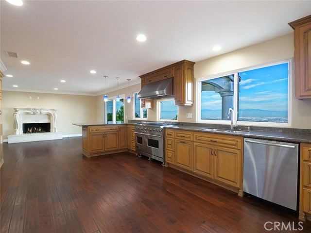 Detail Gallery Image 11 of 35 For 3001 Crownview Dr, Rancho Palos Verdes,  CA 90275 - 4 Beds | 4 Baths